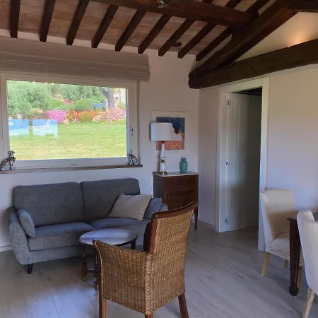 Alloggio per agriturismo Tenuta Valle Buia *
